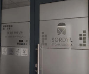 logo Andrychów, projekt loga, montaż reklamy