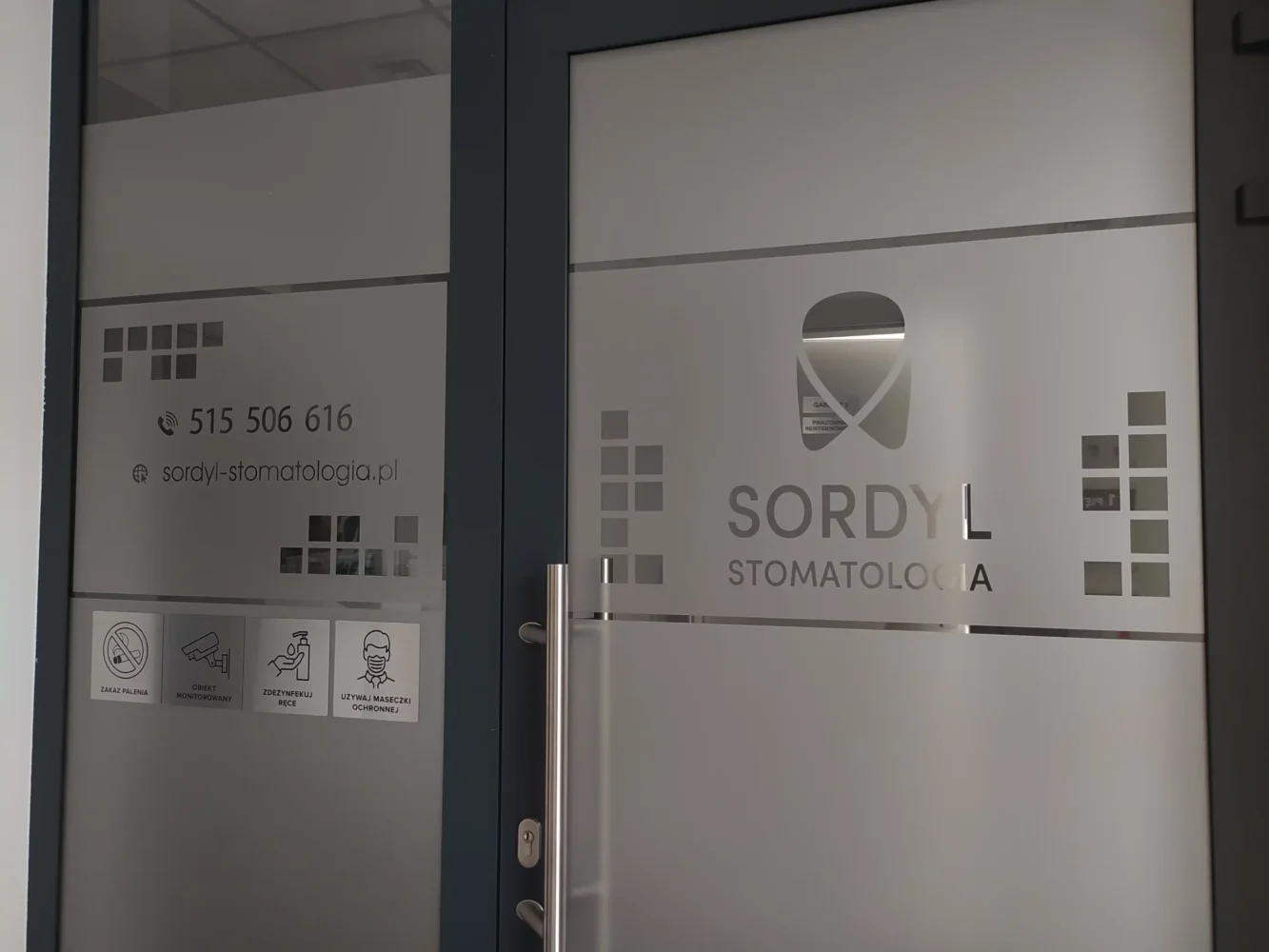 logo Andrychów, projekt loga, montaż reklamy