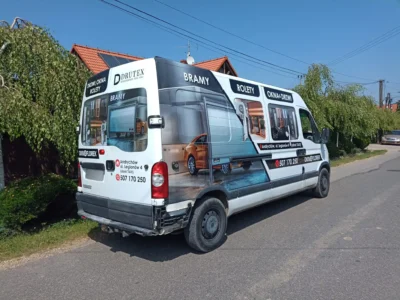 oklejanie samochodu, folia wylewana, oklejanie reklamowe Andrychów