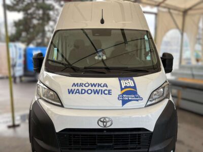 oklejenie samochodu, folia wylewana Andrychów