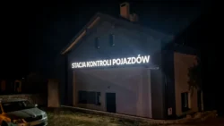 realizacja projektu szyldu Andrychów, logo przestrzenne, logo 3D, logo podświetlane Andrychów